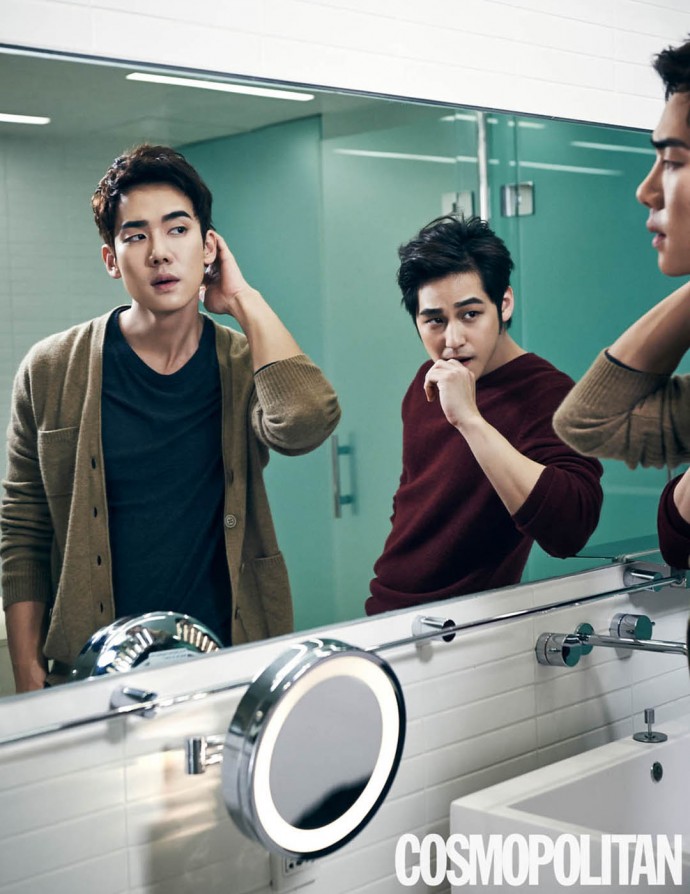Yoo_Yeon_Seok_Kim_bum_mirror